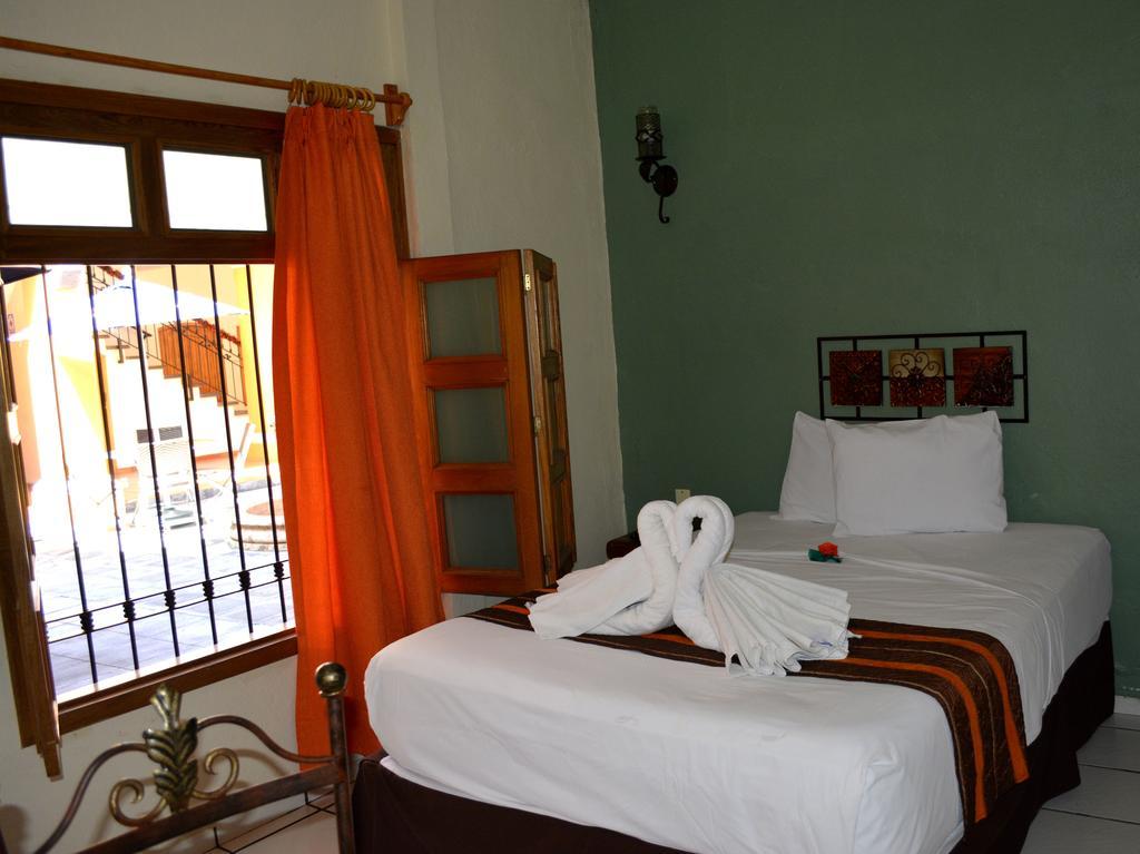 Hotel Aldama Colima Quarto foto