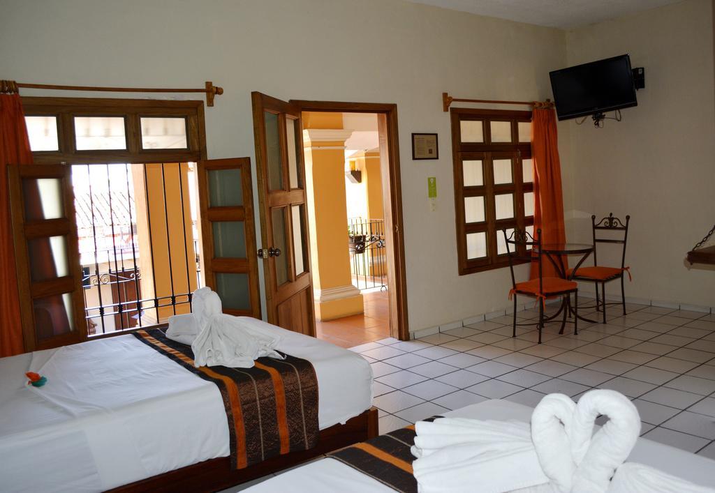 Hotel Aldama Colima Quarto foto
